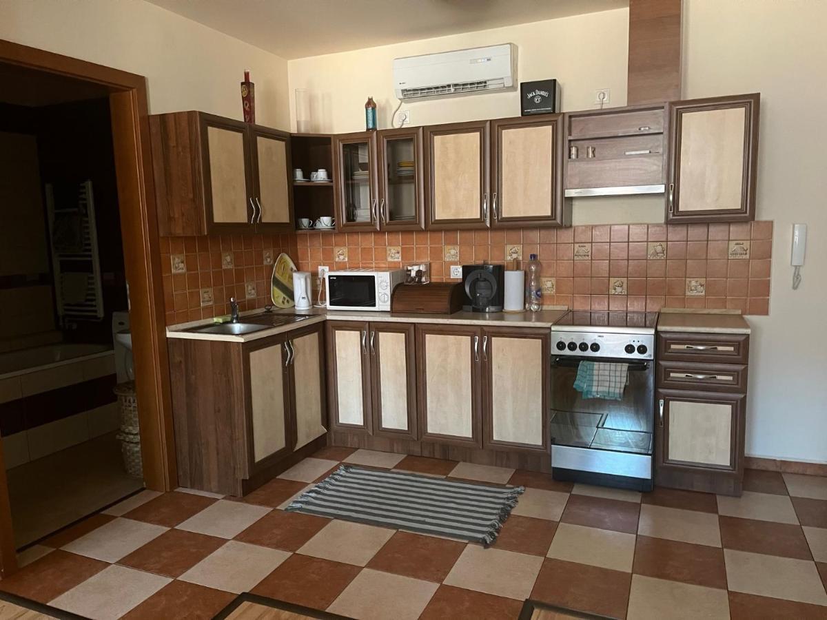Arnyas Residence Apartman Pětikostelí Exteriér fotografie